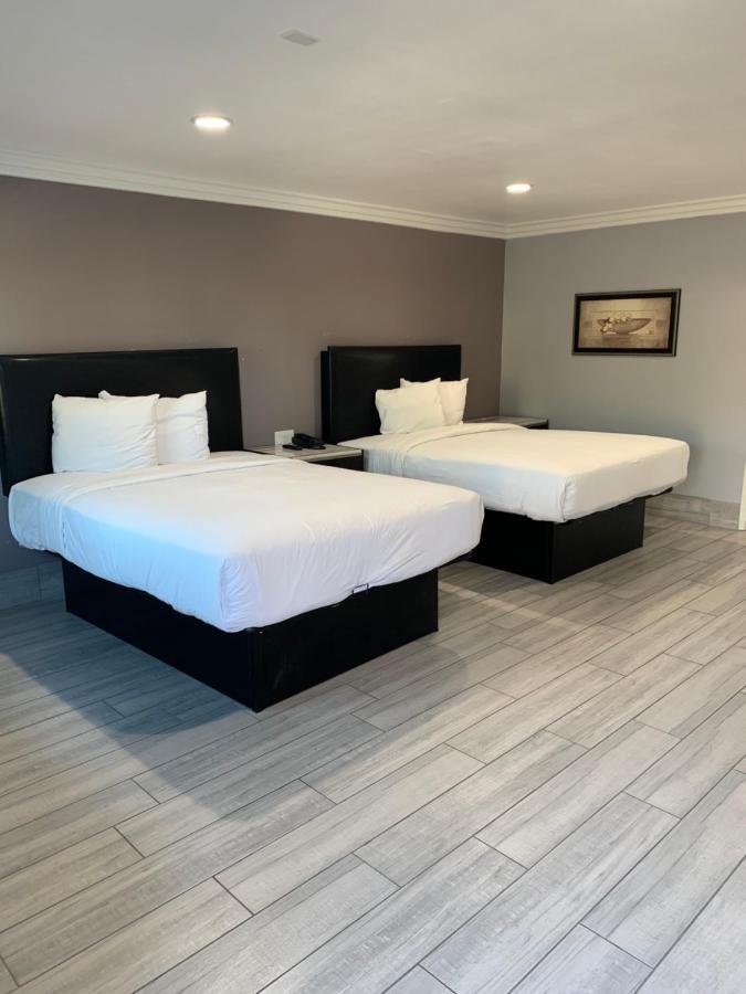 Willow Tree Inn & Suites Los Angeles Exterior photo